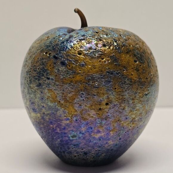 Vintage Orient & Flume Signed Iridescent Textured Glass Apple Paperweight - Picture 1 of 16
